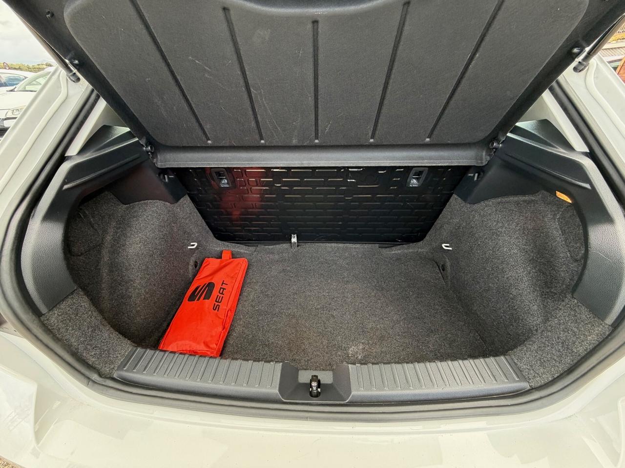 SEAT Ibiza 1.6 TDI 95cv 5porte GARANTITA