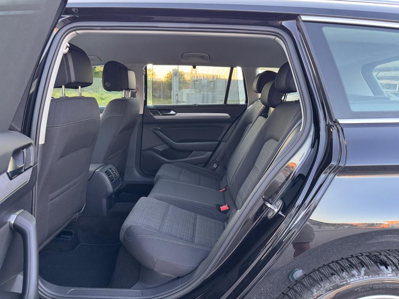 Volkswagen Passat Variant 2.0 TDI SCR EVO Business
