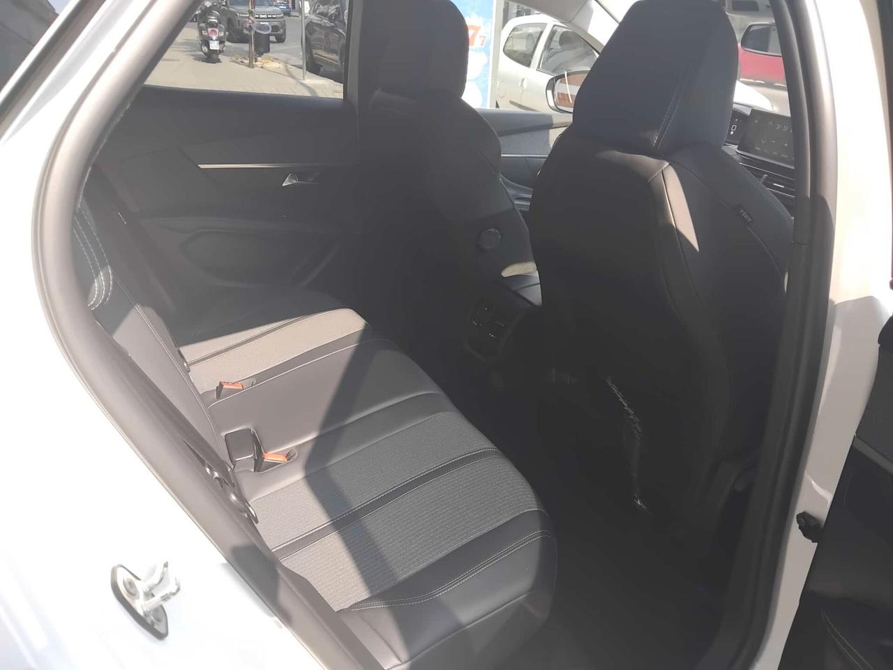 Peugeot 3008 BlueHDi 130 S&S EAT8 Allure Pack