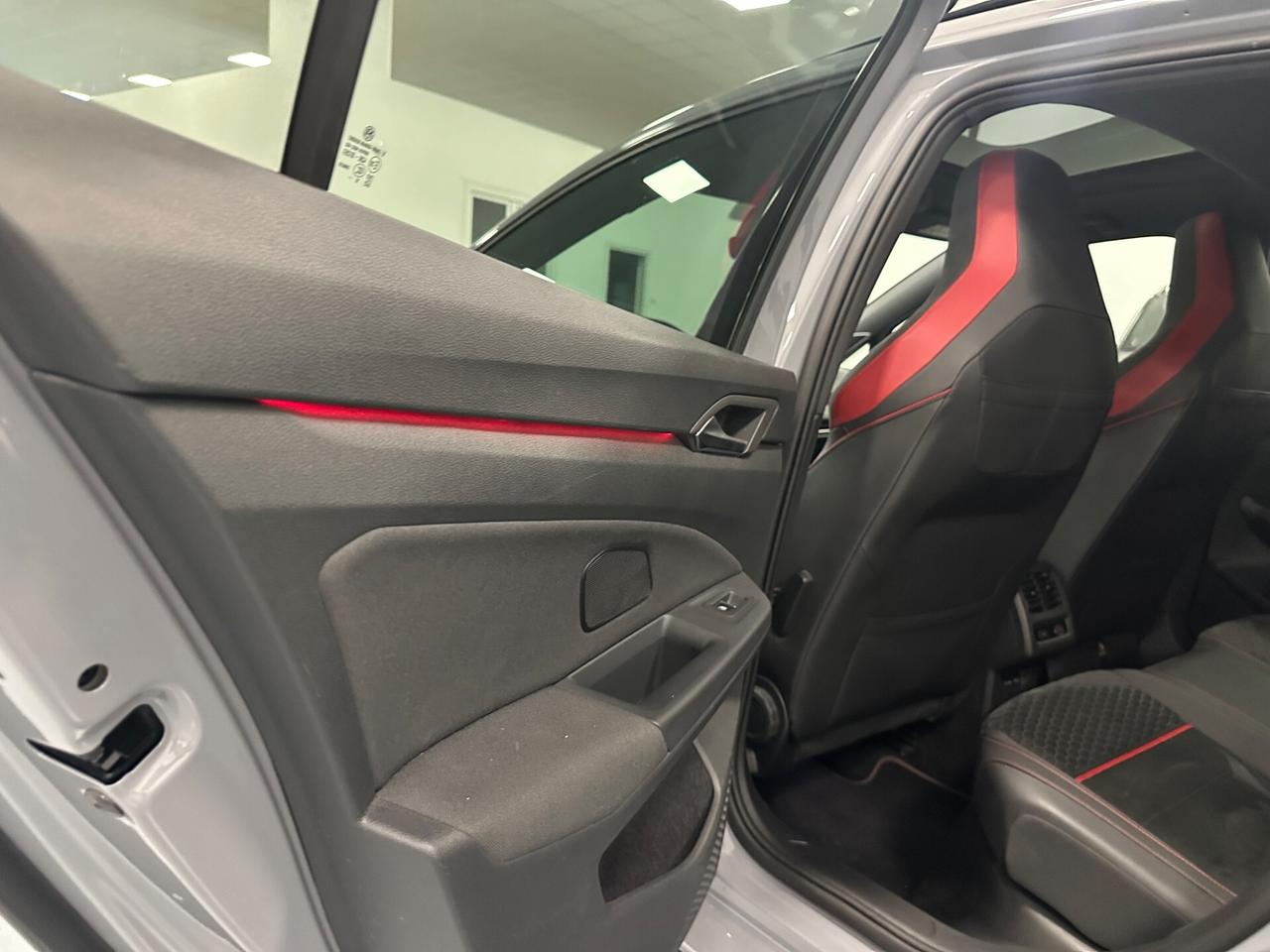 Volkswagen Golf GTI 2.0 TSI 300CV DSG Clubsport 45