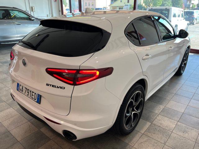 ALFA ROMEO Stelvio 2.2 Turbodiesel 210 CV AT8 Q4 Veloce