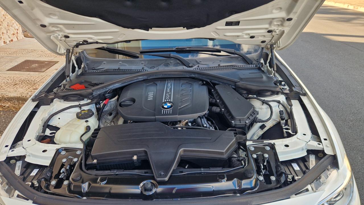 BMW 318 Touring Luxury anno 2014
