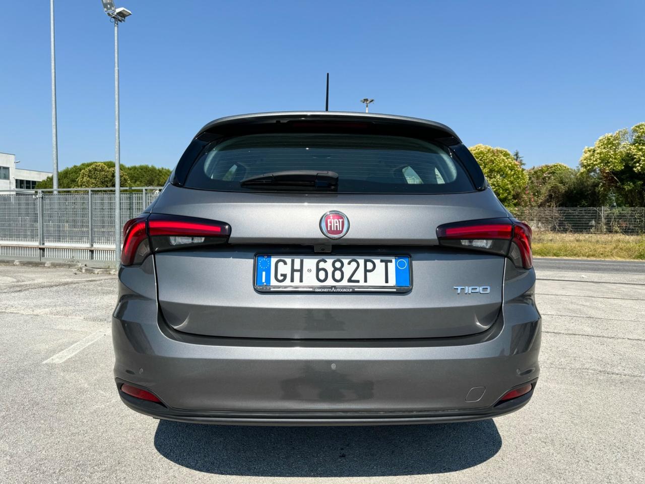 FIAT TIPO SW 1.3 Mjt Business - Navi Led