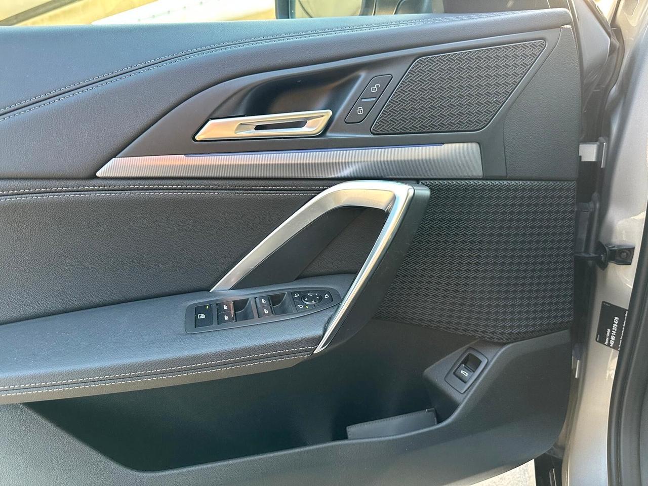 Bmw X1 xDrive 20d xLine 48v head up keyless led