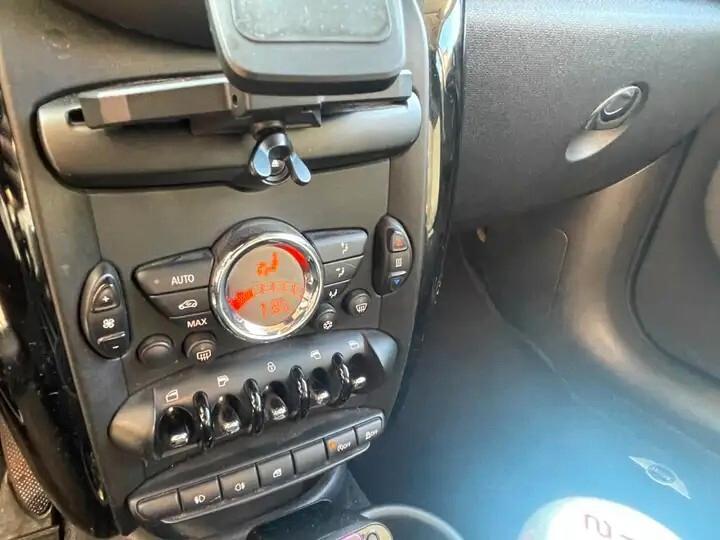 Mini Cooper Countryman 1.6