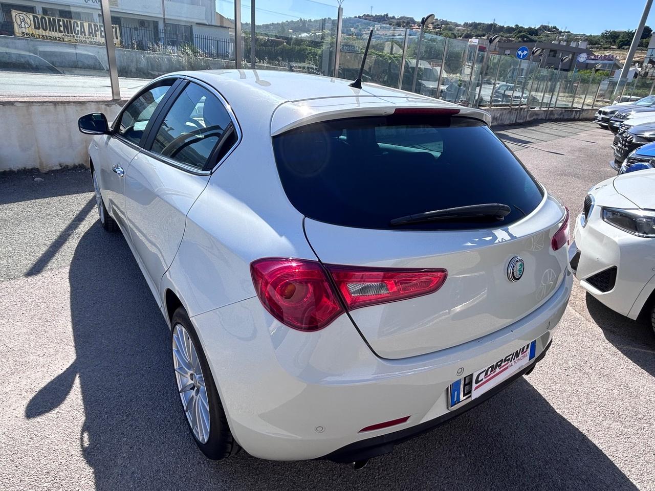 Alfa Romeo Giulietta 2.0 JTDm-2 150 CV Exclusive