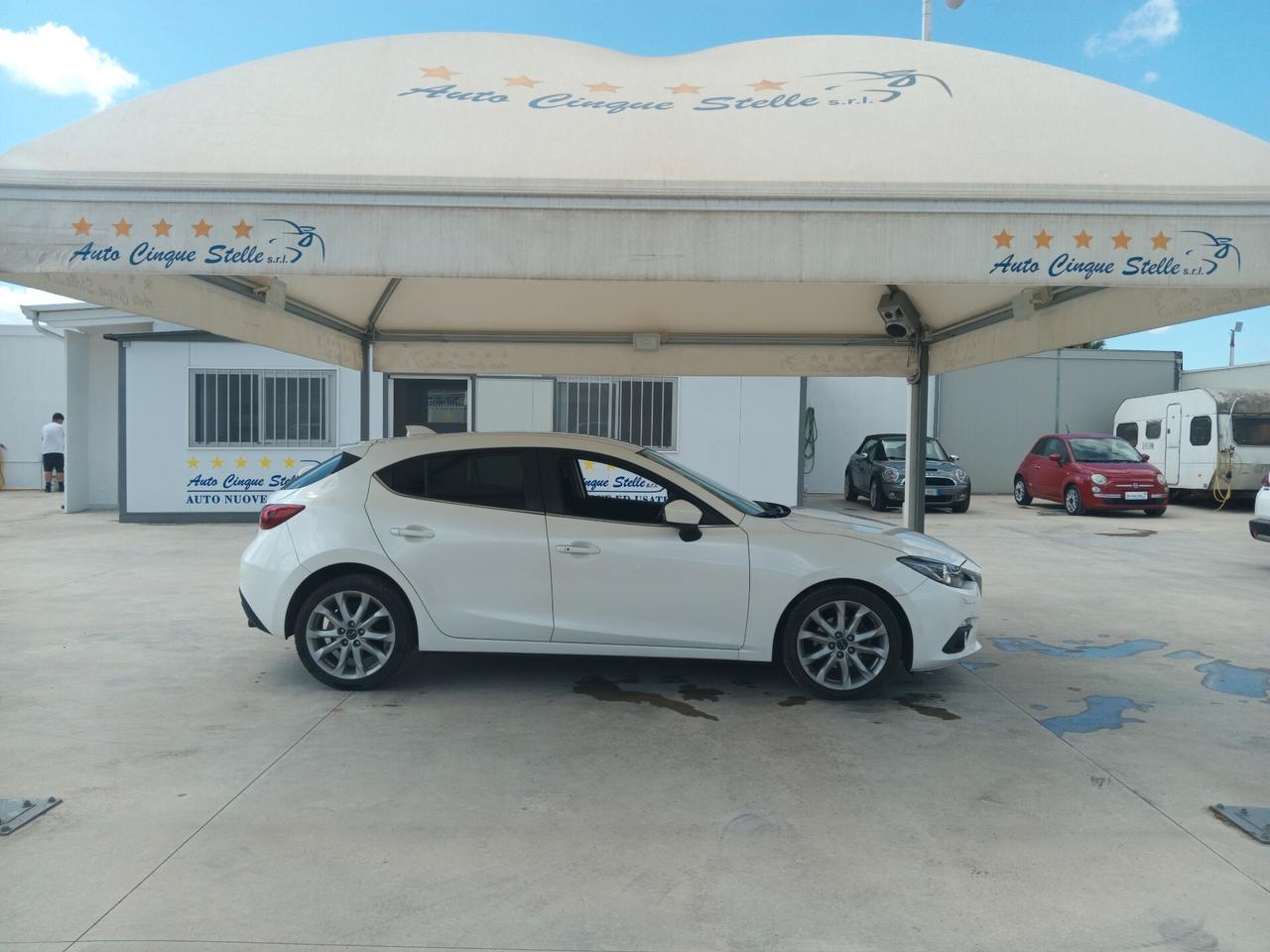 MAZDA 3 DISEL 2.2 C.V 150 AUTOM IL TOP CON PROB I AL MOTORE