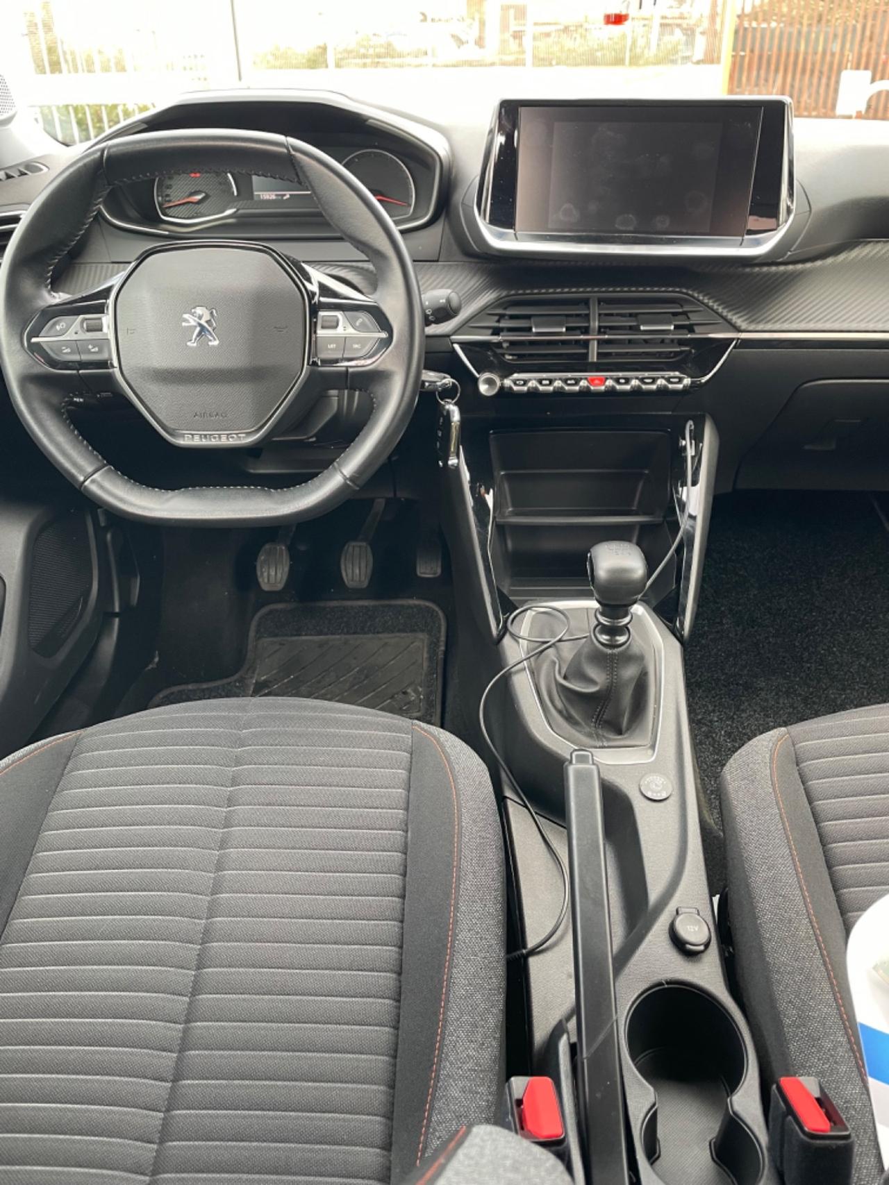 Peugeot 2008 Pure tech Allure