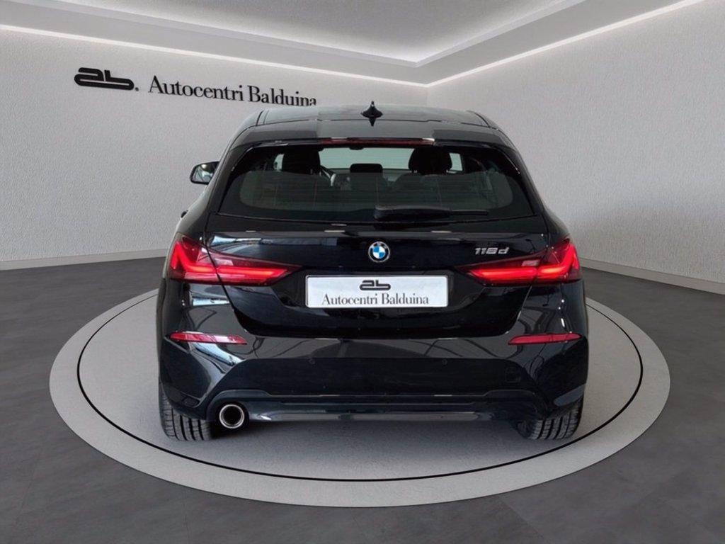 BMW 116d luxury del 2021