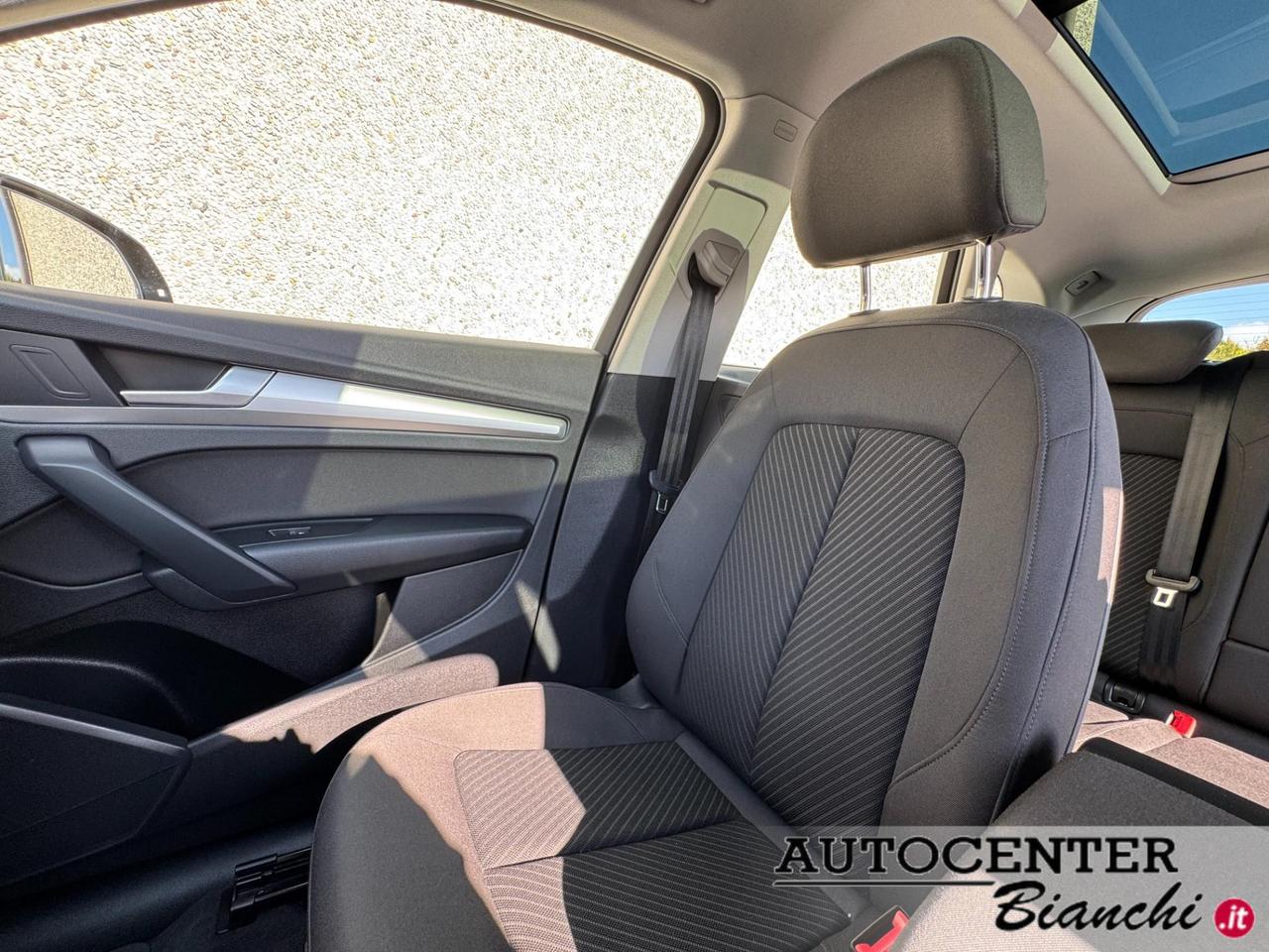 Audi Q5 40 2.0 tdi mhev 12V quattro s-tronic