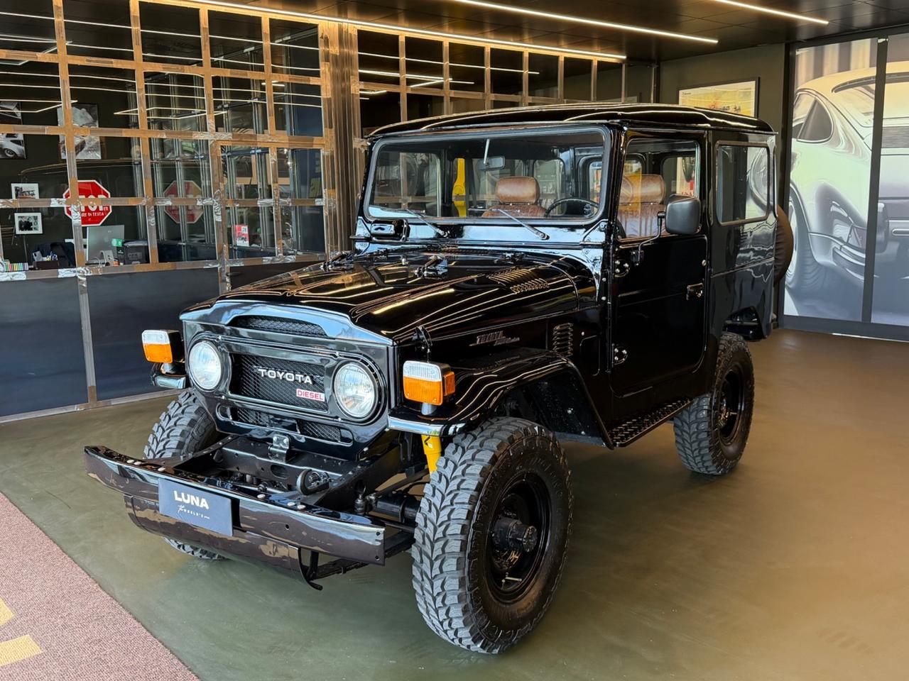 Toyota Land Cruiser BJ 40 Ricondizionato "The World's Style"