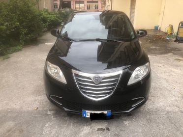 Lancia Ypsilon 1.2 69 CV 5 porte - 2014 Km 60000