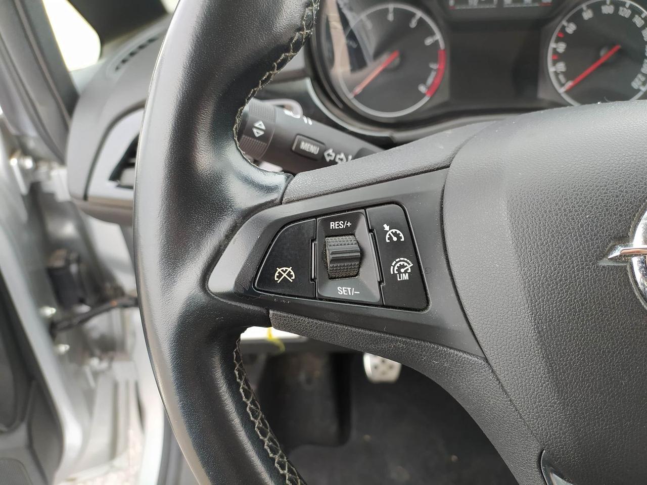 Opel Corsa N-Joy 1.4 GPL