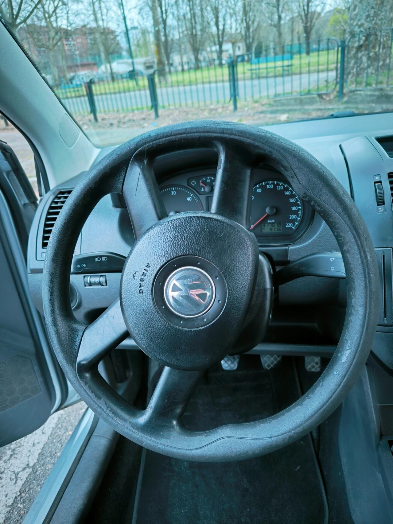 Volkswagen Polo 1.4/69CV TDI 5p. Sportline