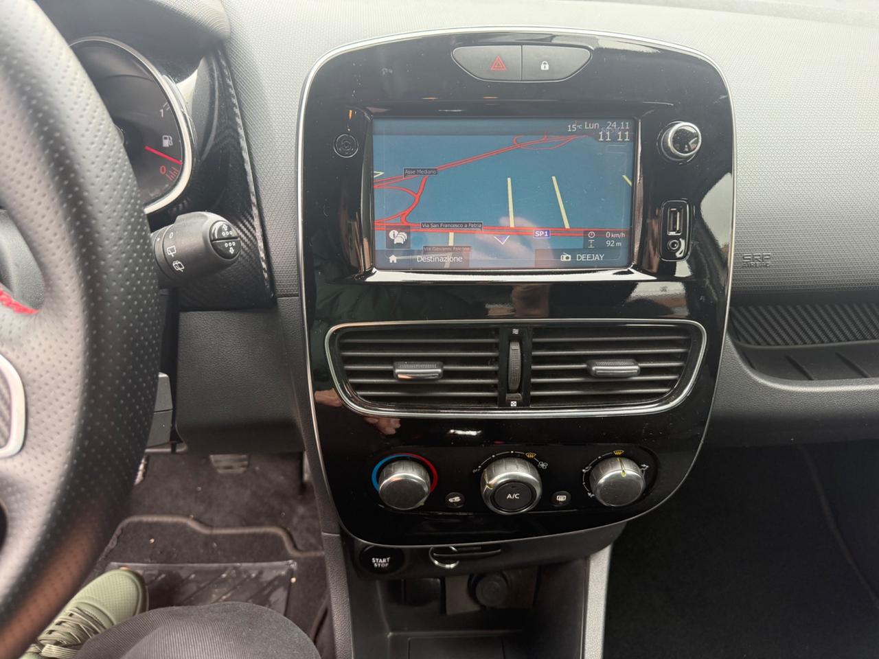 Renault Clio dCi 8V 75 CV Start&Stop 5 porte Energy Duel