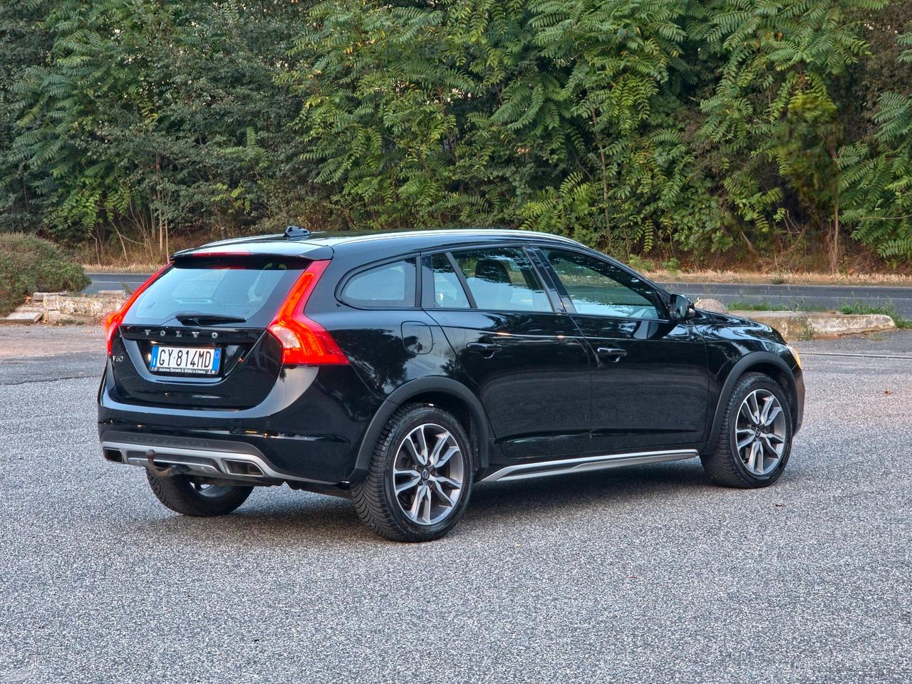 Volvo V60 Cross Country D4 Geartronic Summum 2016-E6 Automatico