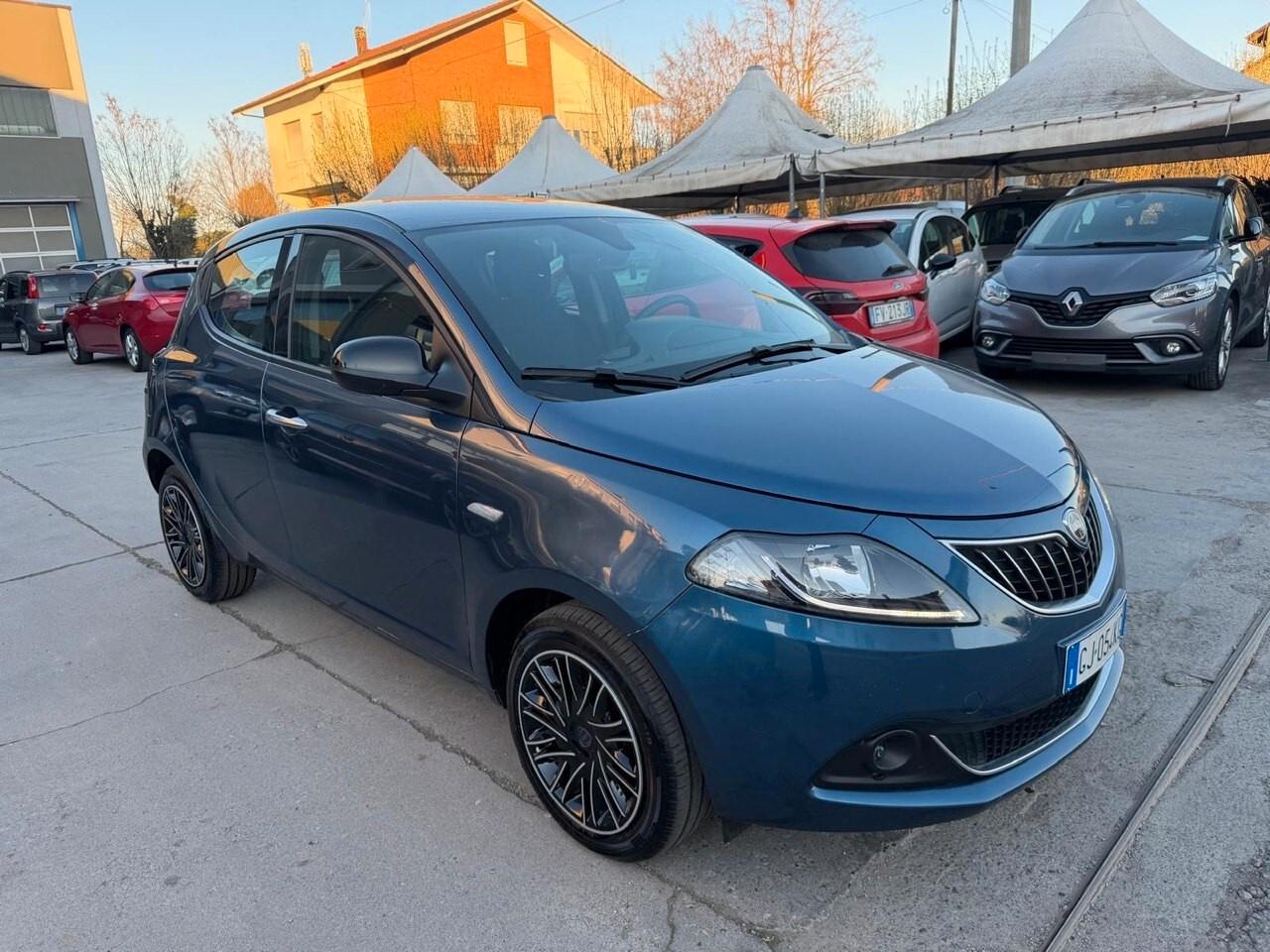 Lancia Ypsilon 1.2 69 CV 5 porte GPL Ecochic Gold
