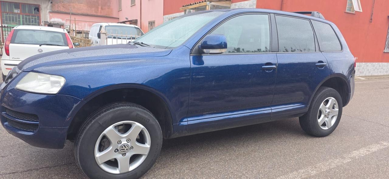 Volkswagen Touareg 3.0 V6 TDI DPF tiptronic 4x4