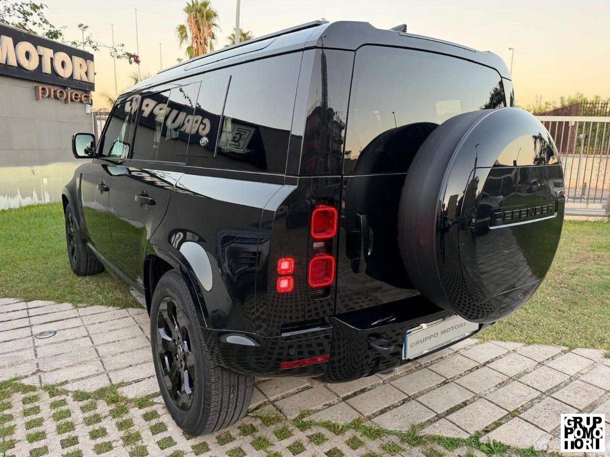 LAND ROVER - Defender