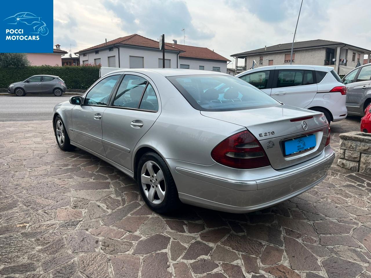 Mercedes-benz E 270 CDI cat Elegance