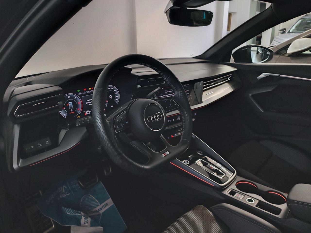 Audi A3 Sportback 2.0 tdi 150CV s-tronic + optional
