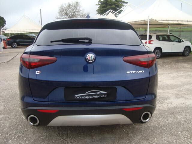 Alfa Romeo Stelvio 2.2 Turbodiesel 210 CV AT8 Q4 Executive