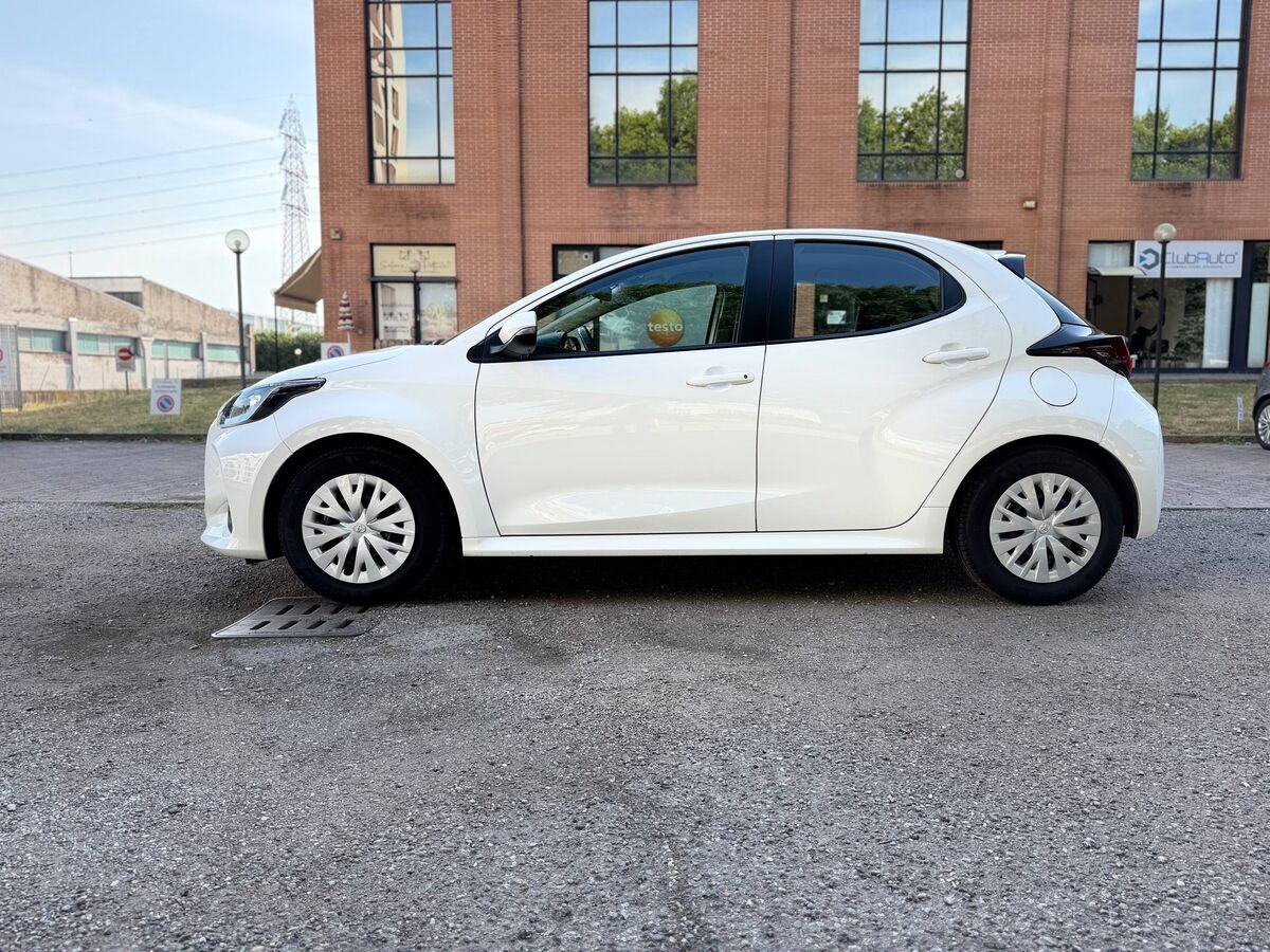 Toyota Yaris 1.5h Active