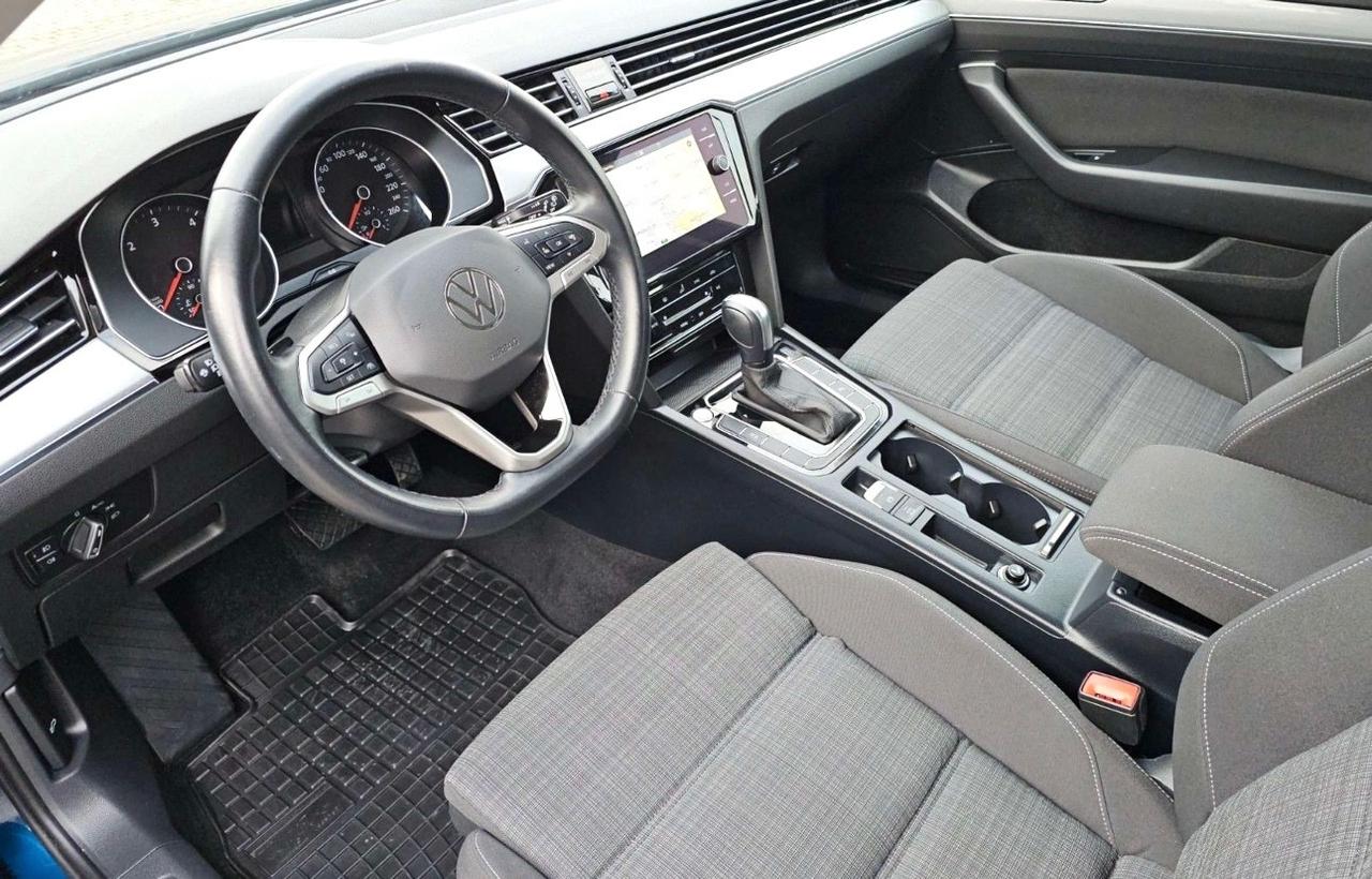 VOLKSWAGEN PASSAT 1.6 Tdi EVO Dsg - Led Navi