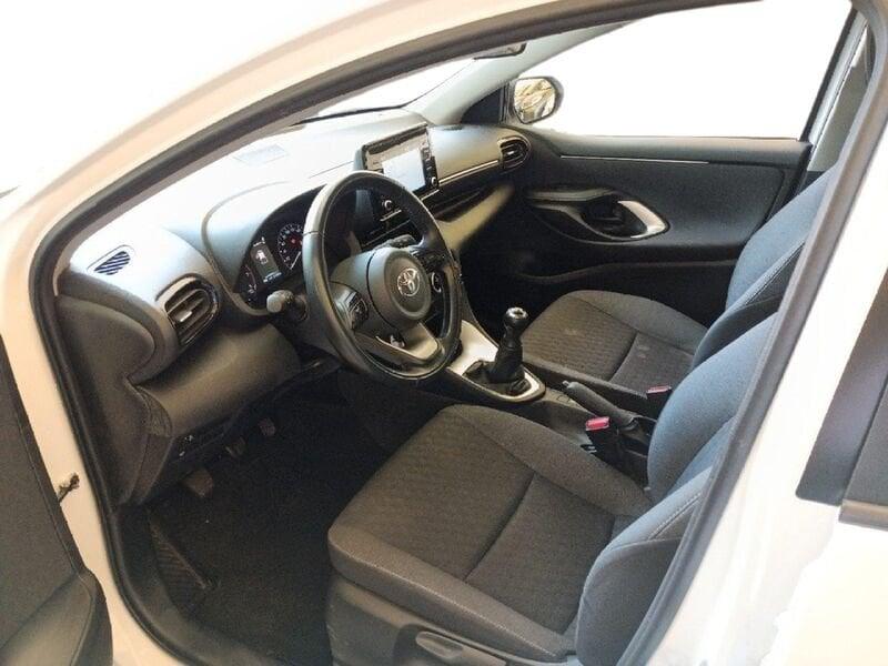 Toyota Yaris 1.0 5 porte Active