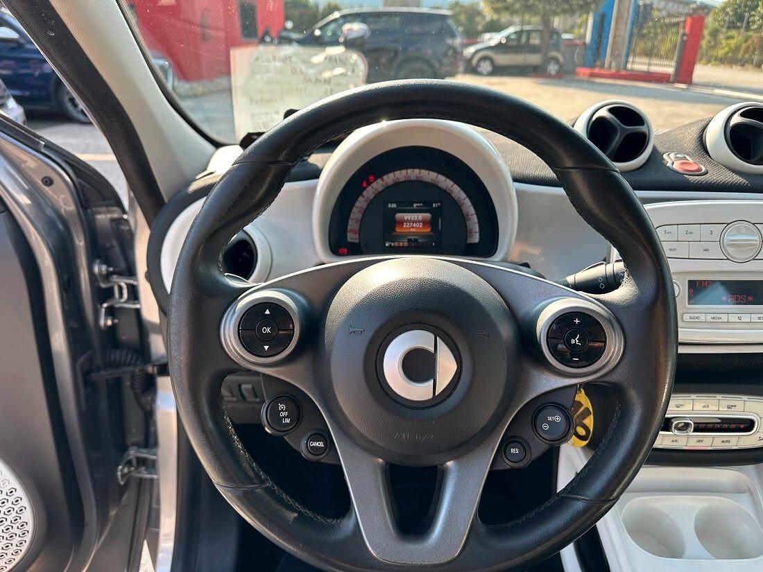 Smart ForFour 70 1.0 Passion