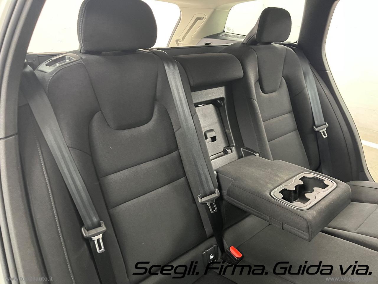 VOLVO V60 D3 STATION WAGON Business MY2020