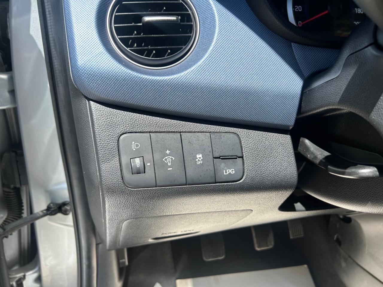 Hyundai i10 1.0 LPGI Econext Sound Edition