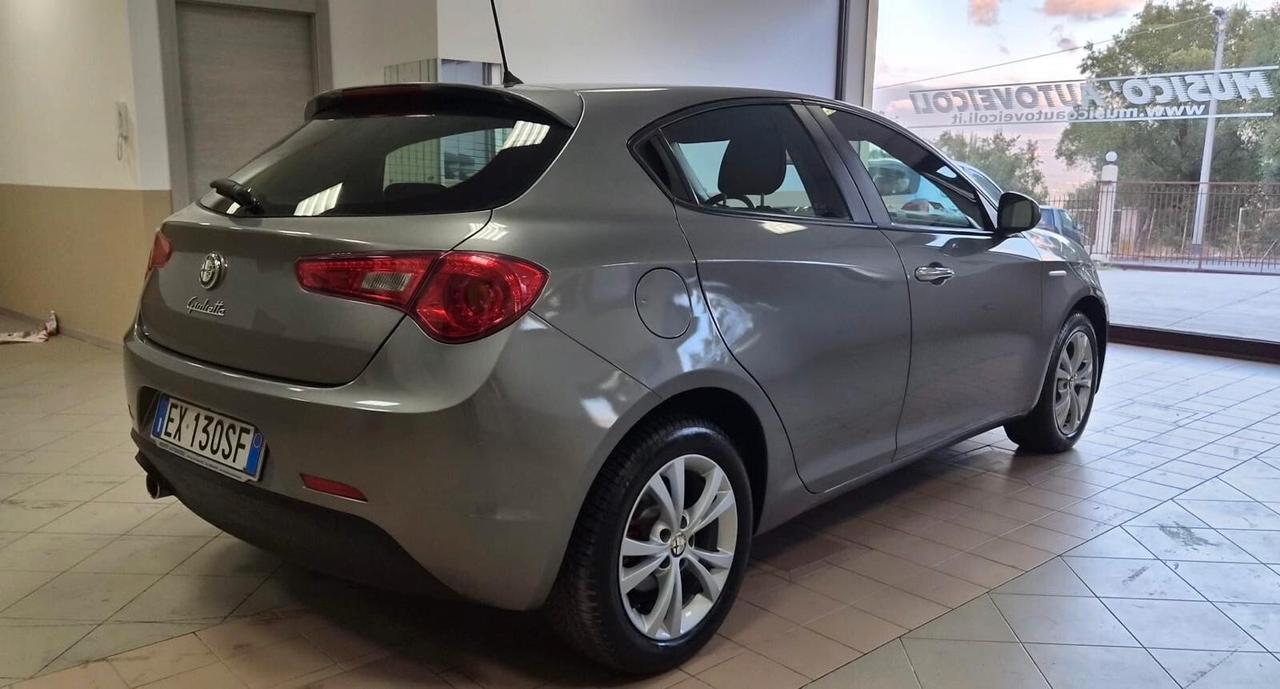 Alfa Romeo Giulietta 1.6 JTDm-2 105 CV Exclusive
