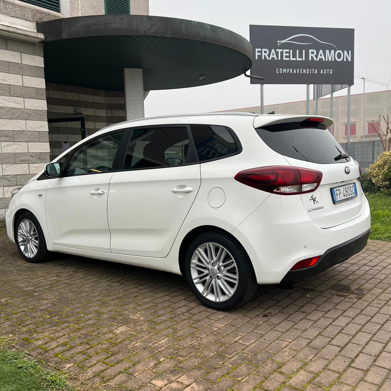 Kia Carens 1.7 CRDi 141 CV Platinum 7 POSTI