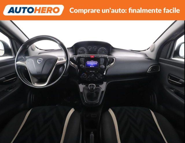 LANCIA Ypsilon 1.2 69 CV 5 porte Gold