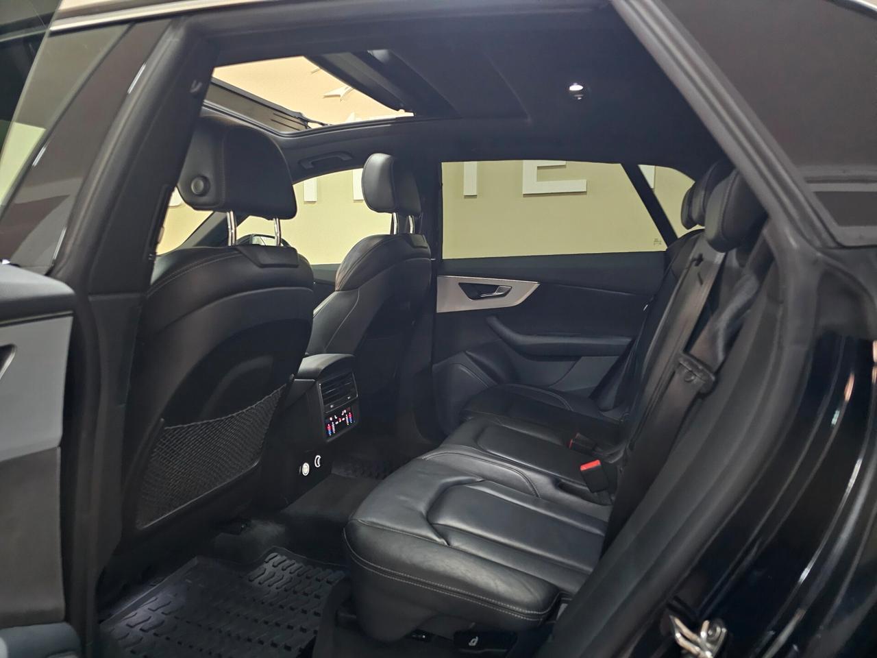 Audi Q8 50 TDI 286 CV quattro tiptronic Sport