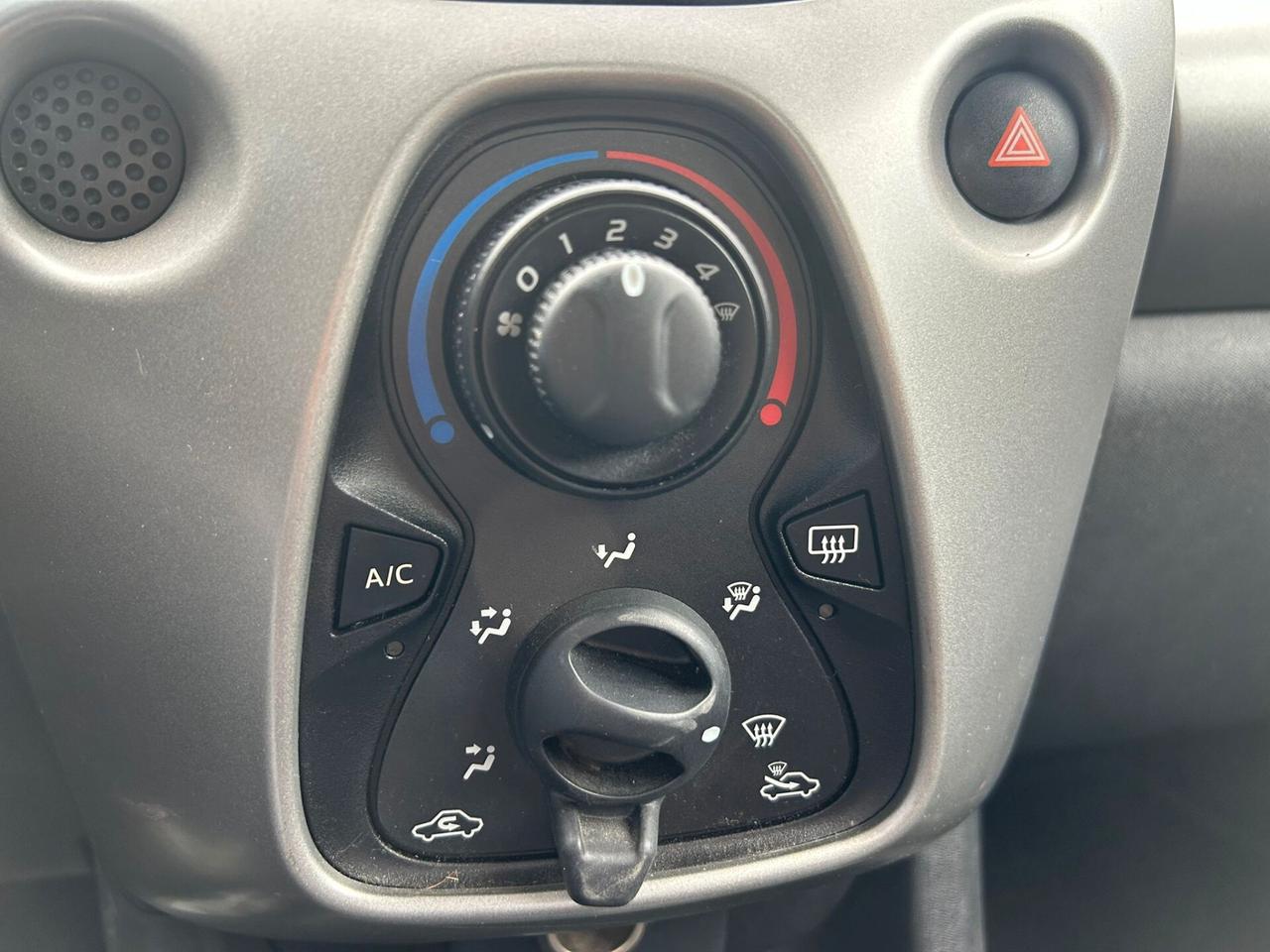 Citroen C1 VTi 68 5 porte Shine