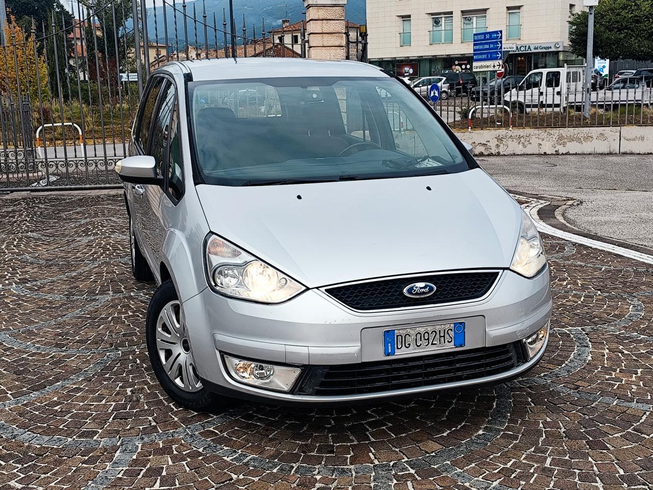 Ford Galaxy 1.8 TDCi 100 CV