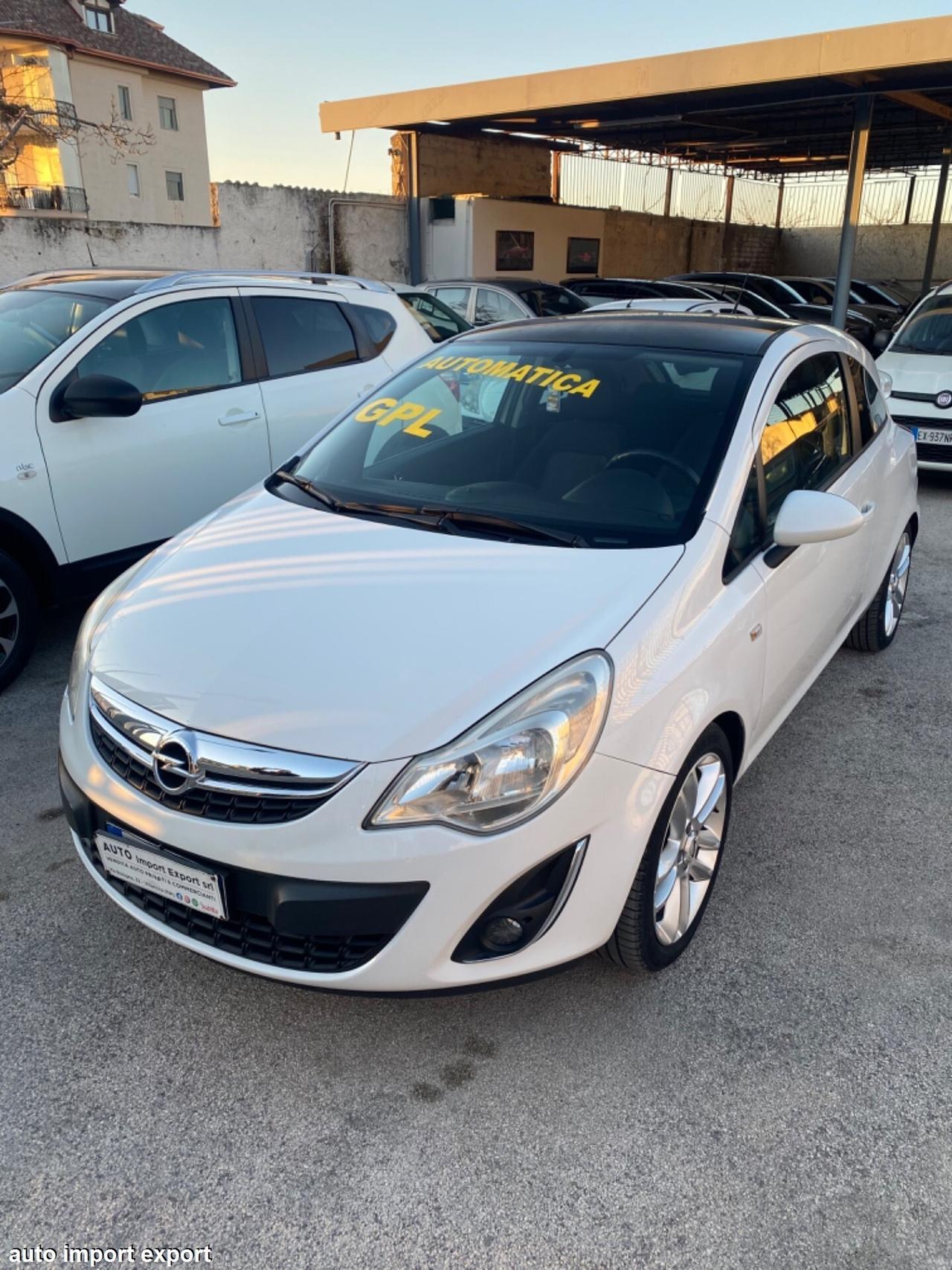 Opel Corsa 1.2 GPL 2011 AUTOMATICA Sport Full