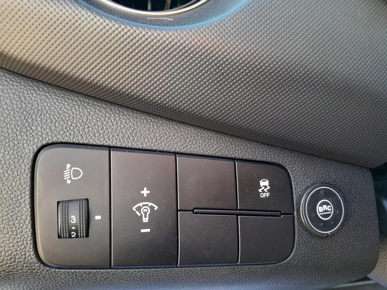 Hyundai i10 1.0 GPL CONNECTLINE