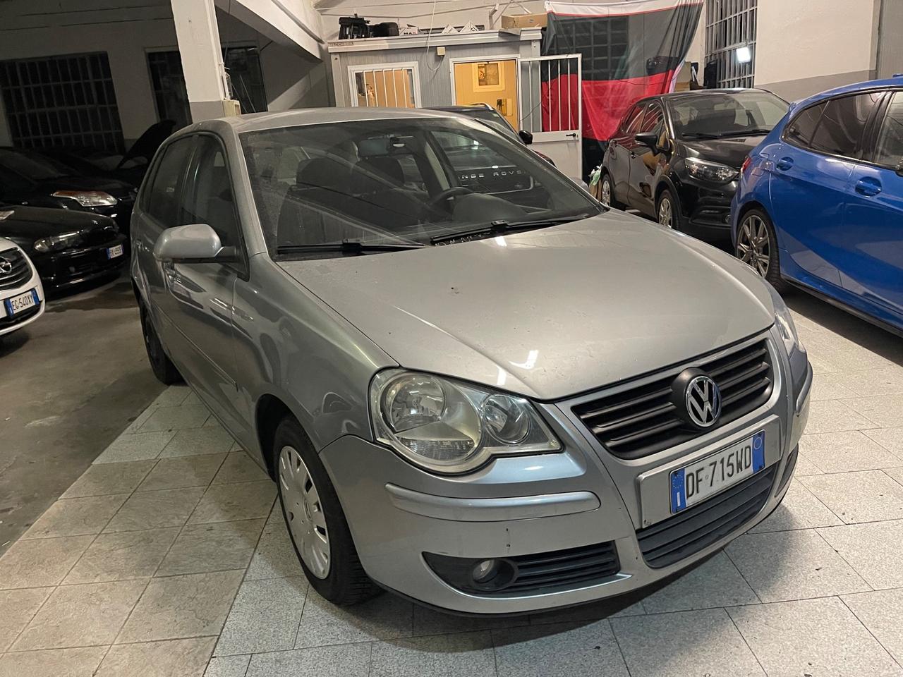 Volkswagen Polo 1.2/64CV 12V 5p. Comfortline