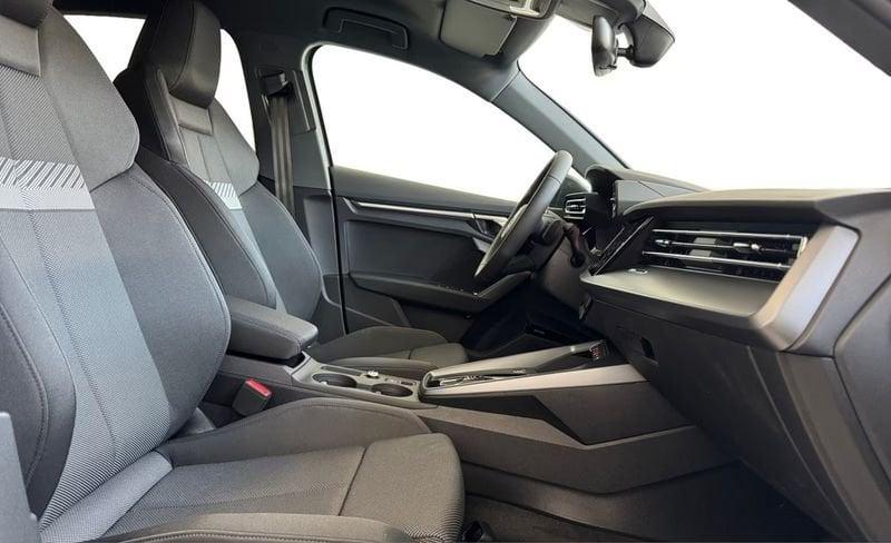 Audi A3 A3 SPB 35 TFSI S tronic S line edition SONOS Cockpit 18"