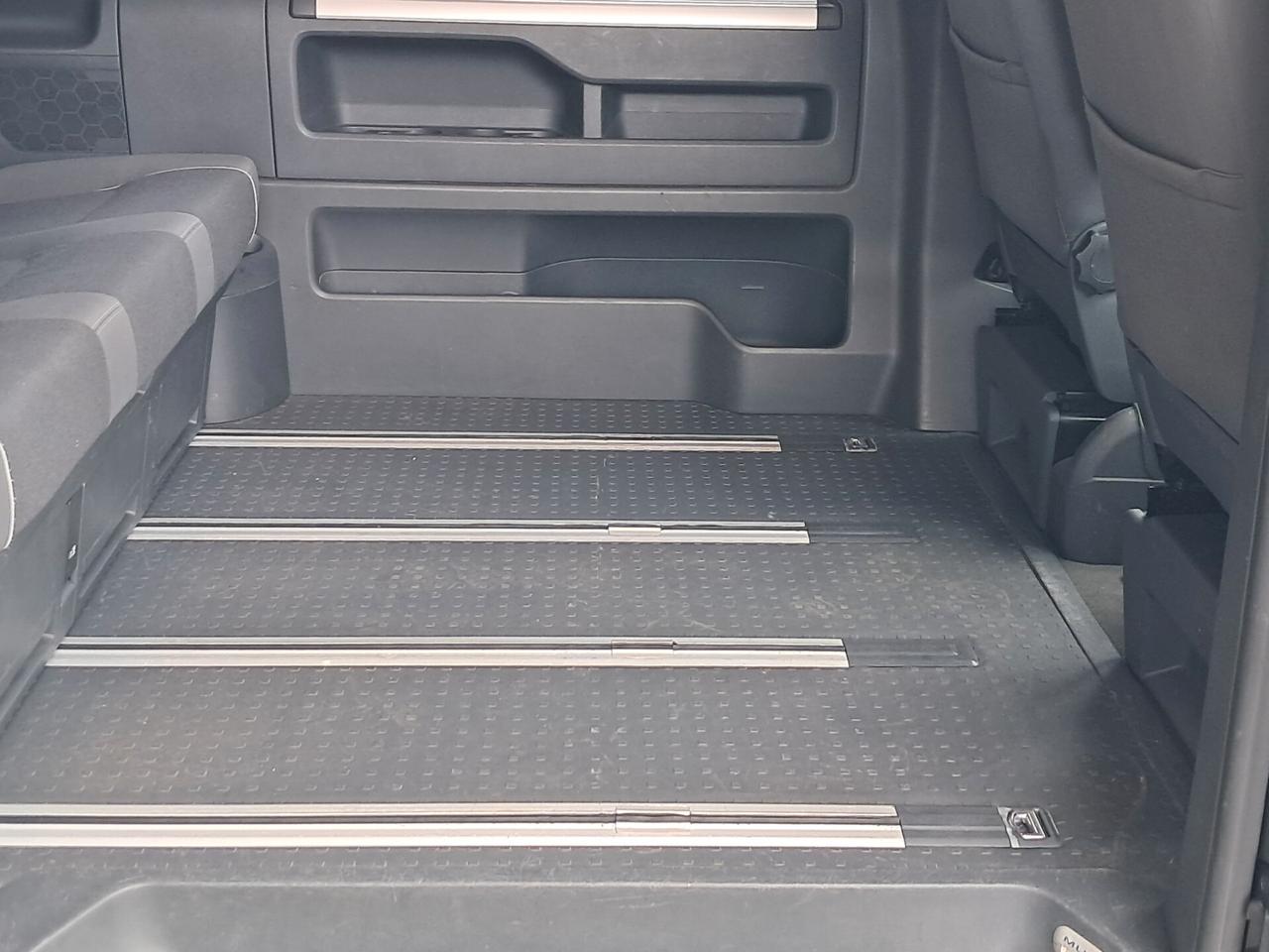 VOLKSWAGEN T5 CALIFORNIA BEACH 4MOTION AUTOCARAVAN