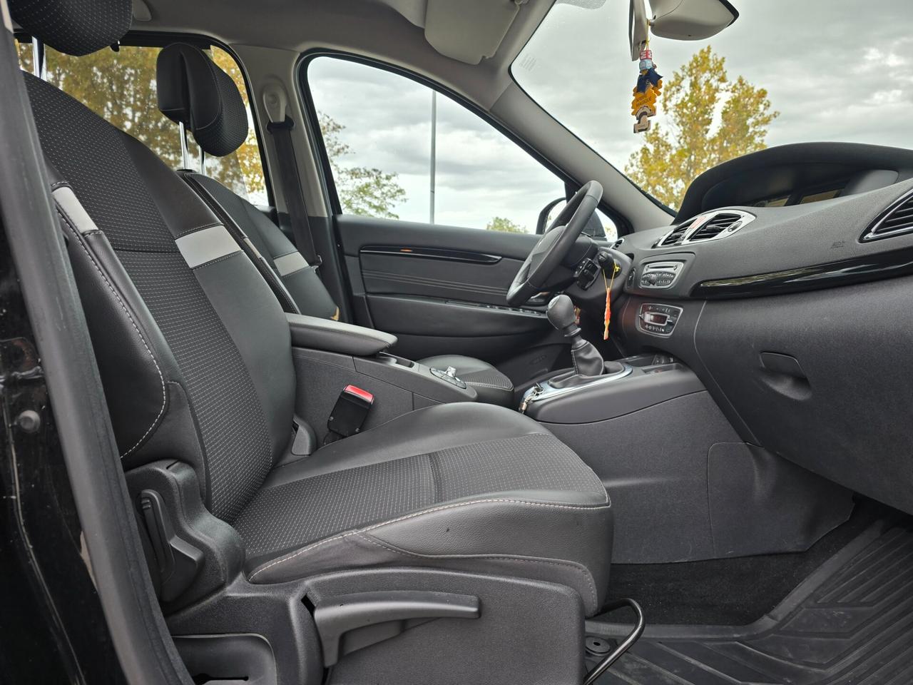 Renault Scenic Scénic X-Mod 1.5 dCi 110CV Attractive
