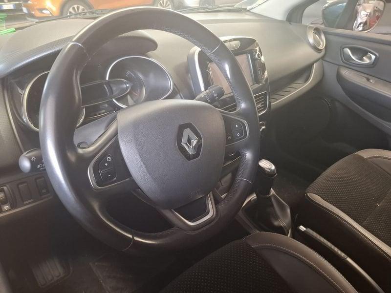 Renault Clio IV 2017 Sporter Sporter 0.9 tce energy Intens 90cv