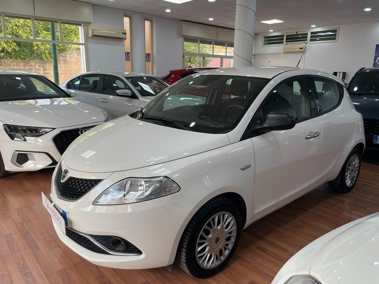 LANCIA YPSILON 1.2 69CV UNICO PROPRIETARIO