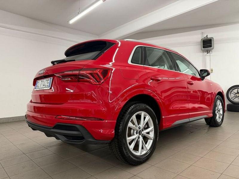 Audi Q3 45TFSI eS tronic anche a304€