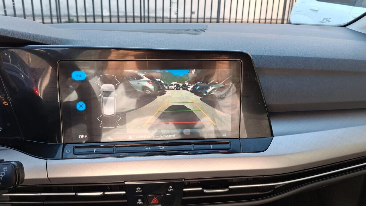 Volkswagen Golf 1.0 TSI EVO Life DSG (ECOBONUS)