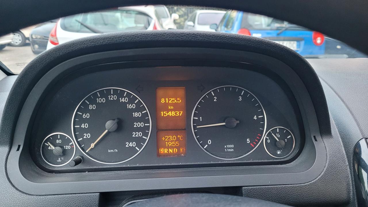 Mercedes-benz A 160 EURO 5 .. ADATTA AI NEOPATENTATI..