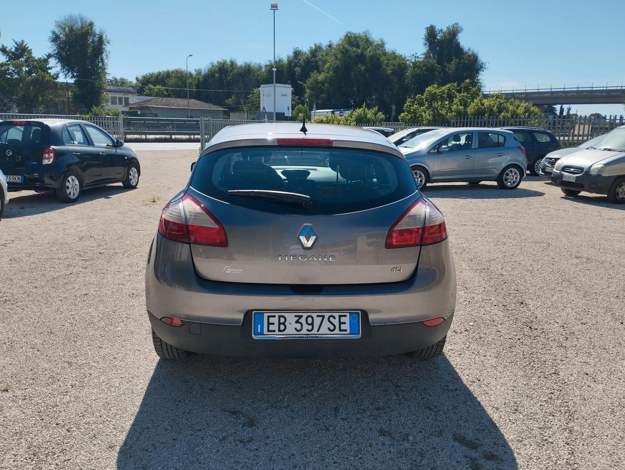 Renault Megane Mégane 1.5 dCi 110CV Dynamique 2010